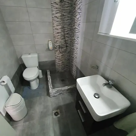 בית נופש Santorini Lovers סנטוריני