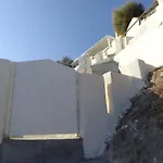 Santorini Lovers
