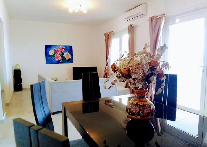 Santorini Lovers Tatil Evi Fira (Santorini)